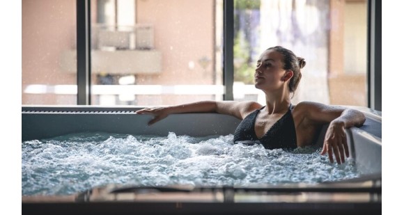 Can Cold Plunge Centers Combine Cold Therapy With Breathwork?