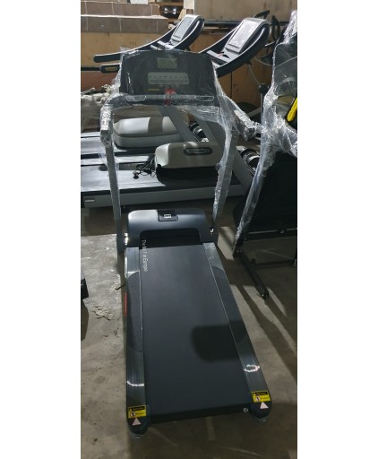 ( Certified Pre-owned ) BH FITNESS T200 Treadmill